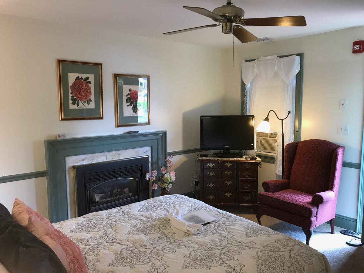 Parsonage Inn Bed And Breakfast Saint Michaels Exterior foto